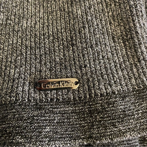 Calvin Klein vintage sweater vest - Picture 7 of 9